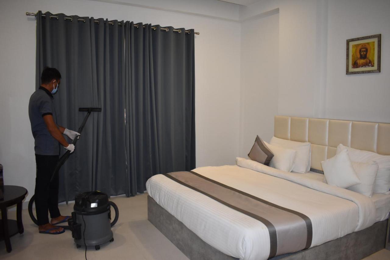 Hotel Siddhartha Inn Udaipur Esterno foto