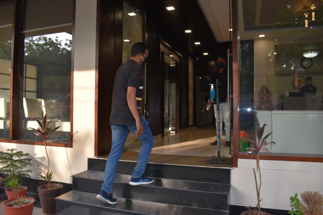 Hotel Siddhartha Inn Udaipur Esterno foto