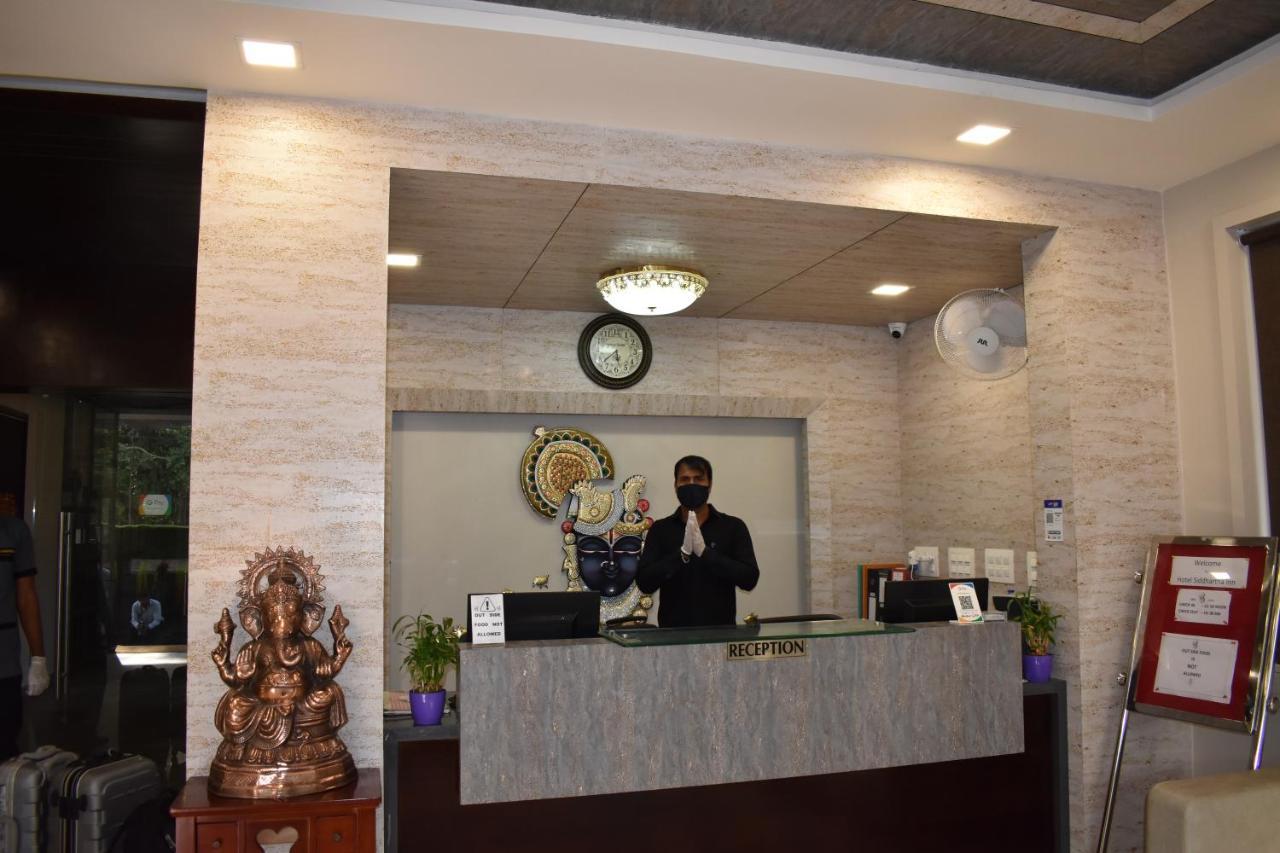 Hotel Siddhartha Inn Udaipur Esterno foto