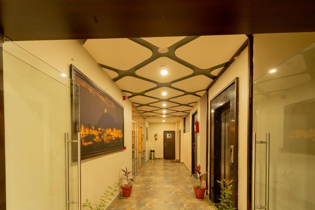 Hotel Siddhartha Inn Udaipur Esterno foto