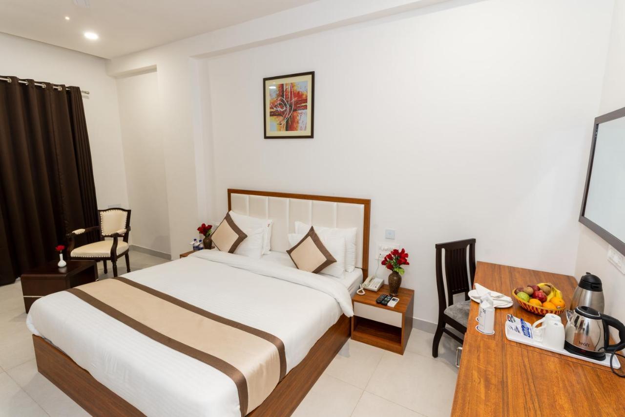 Hotel Siddhartha Inn Udaipur Esterno foto